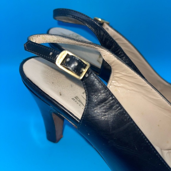 Vintage Salvatore Ferragamo Black Slingback Heels - Picture 6 of 10